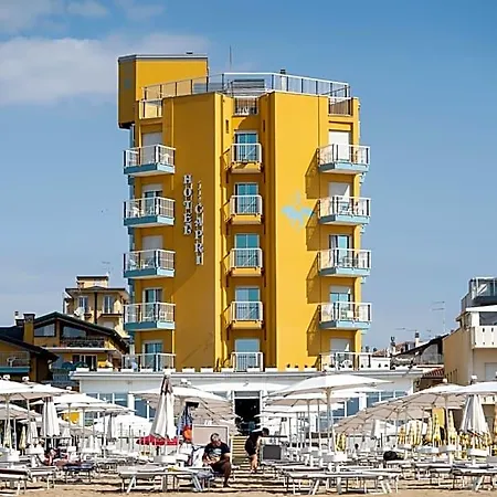 Capri 3 Stelle Superior ليدو دي يسولو