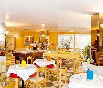 Hotel Capri