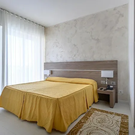 Capri 3 Stelle Superior