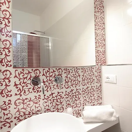 Capri 3 Stelle Superior 3*